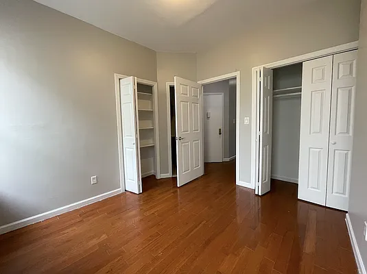 Rented by EXR | media 8