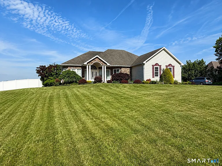 43 Barber Hill Rd — Photo 2