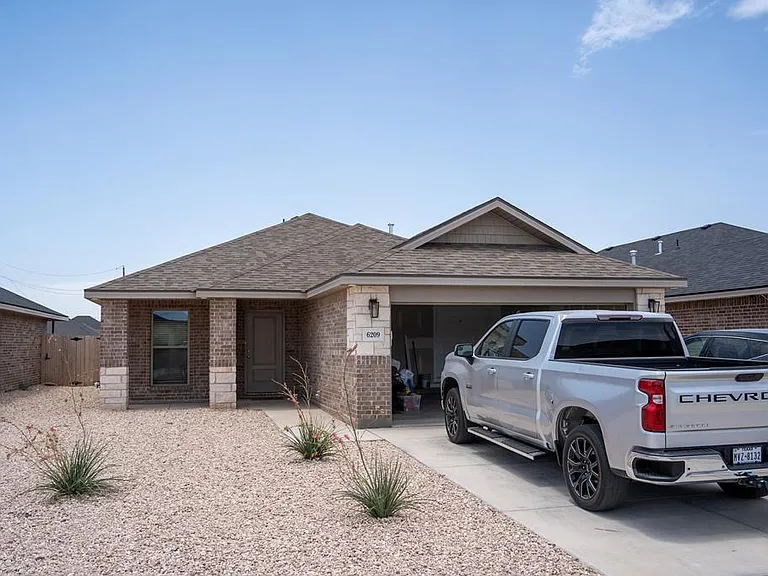 6209 Poppy Dr — Photo 1