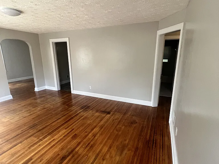 1219 East Dr — Photo 30