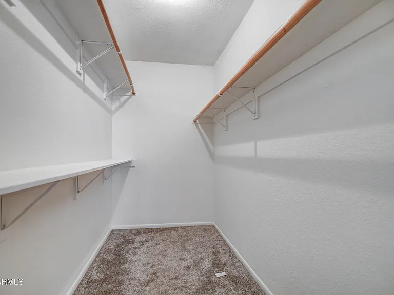 815 E Calle Del Norte — Photo 22