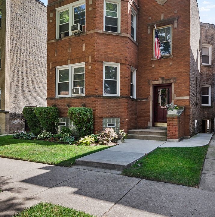 1st image of 5849 N Artesian Ave