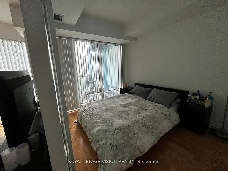 8 The Esplanade #2701 — Photo 5