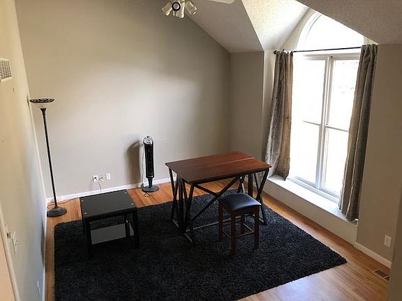 4th image of 7819 N Strathbury Ave