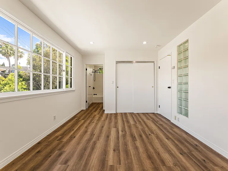 801 S Burnside Ave #1 — Photo 12
