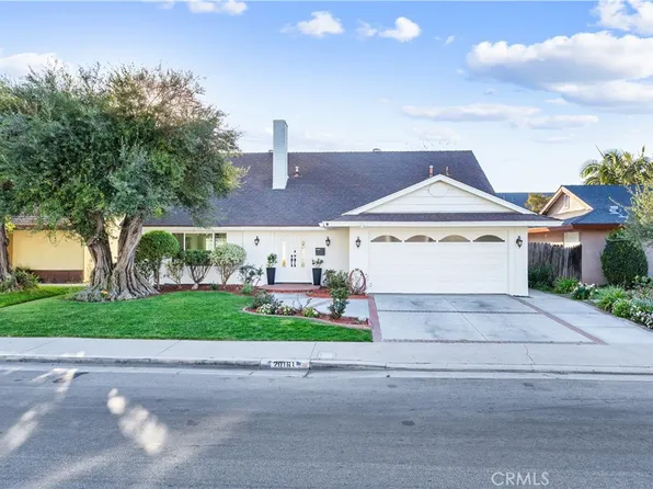20161 Crown Reef Ln, Huntington Beach, CA 92646