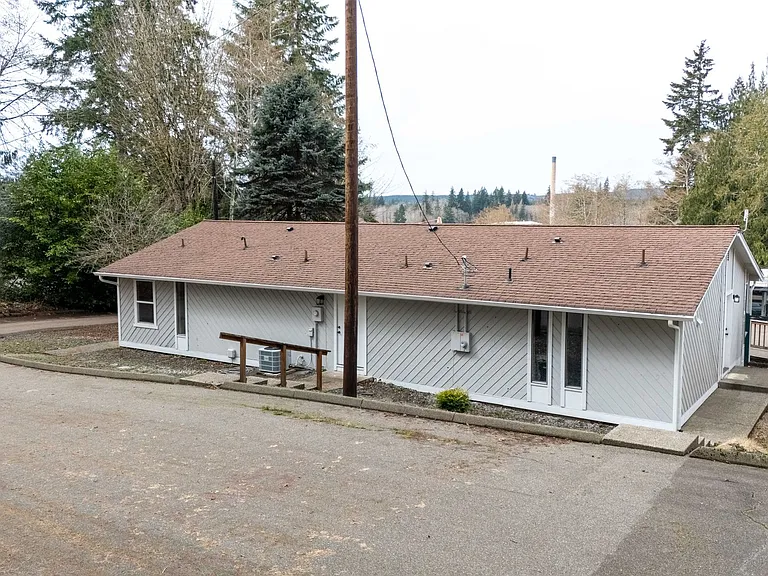 322 S Birch St — Photo 10