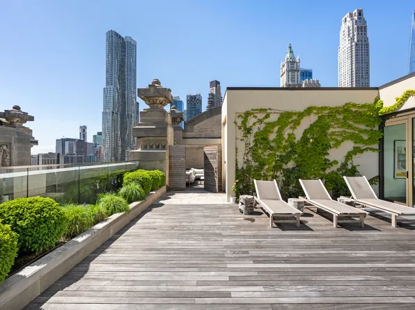 49 Chambers Street image 21 of 34