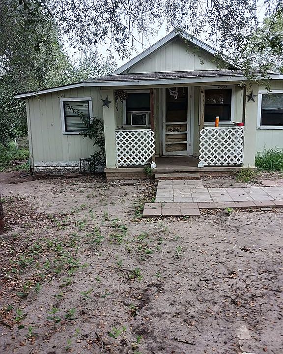 1st image of 2376A Cox St