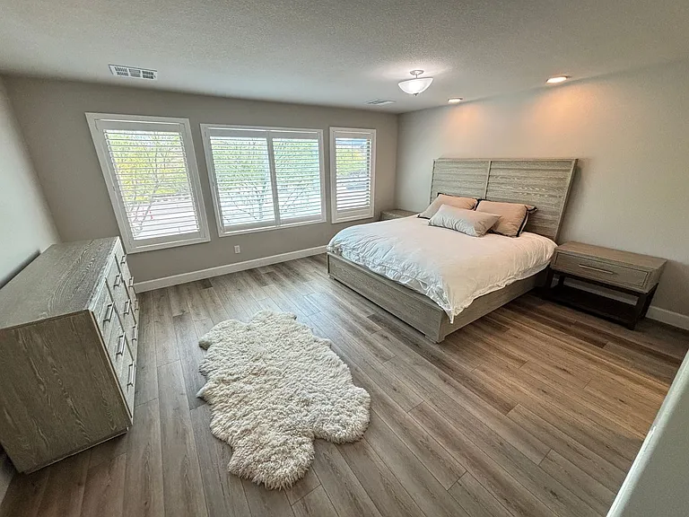 11194 Formosa Springs Ct — Photo 36