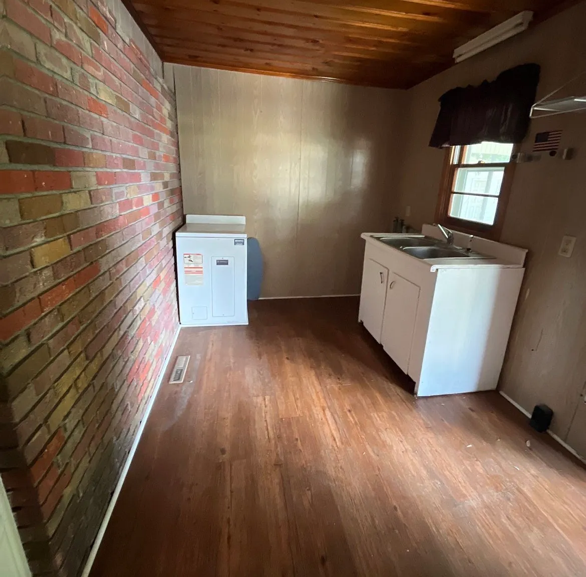 1309 Snider Street - 1 — Photo 2