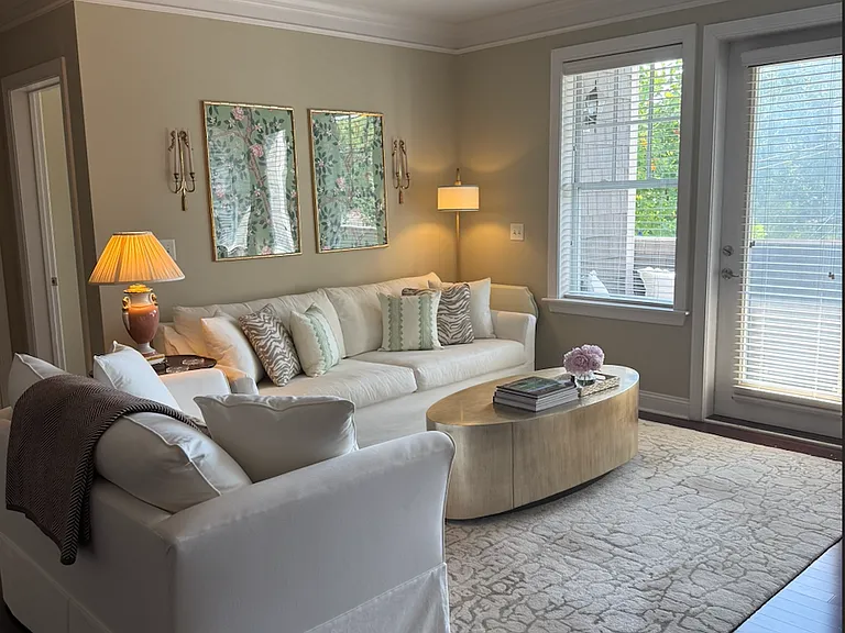 301 E Tremont Ave E #202 — Photo 4