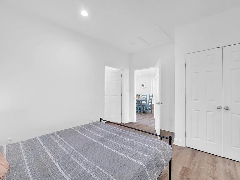 103 Dix St — Photo 18