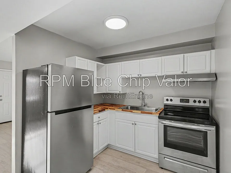 6114 Webbland Pl #2