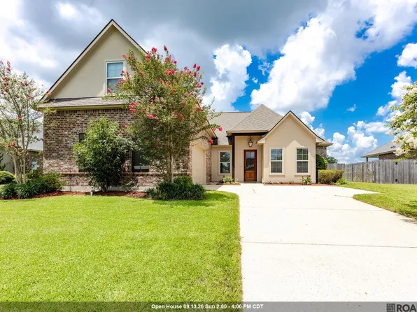 16395 Pascal Dr, Prairieville, LA 70769