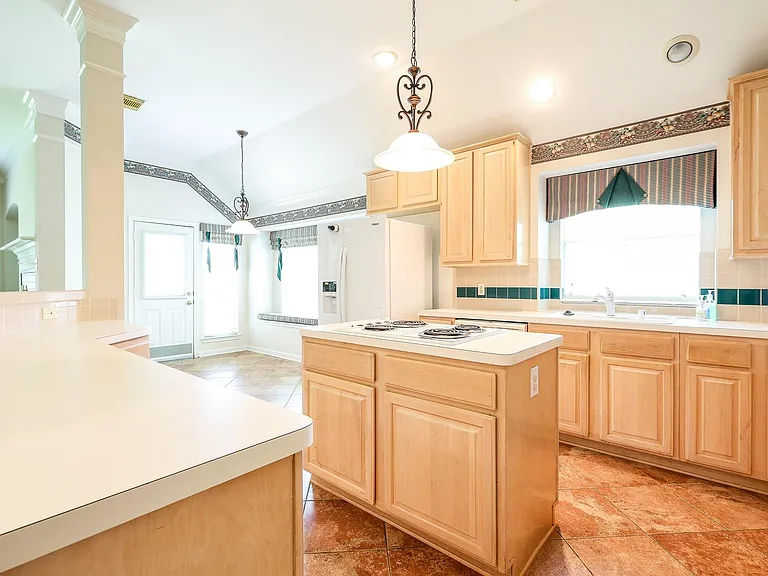 1723 Teal Brook Ln — Photo 10