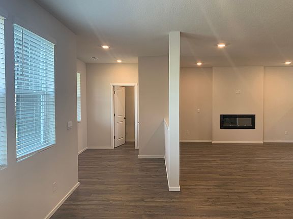 4th image of 5008 NE 24th Ave