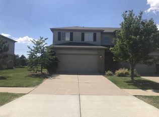 37537 Brynford Dr, Clinton Township, MI 48036