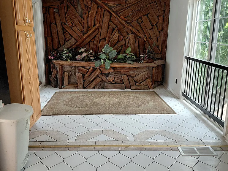 404 W Sample St — Photo 4