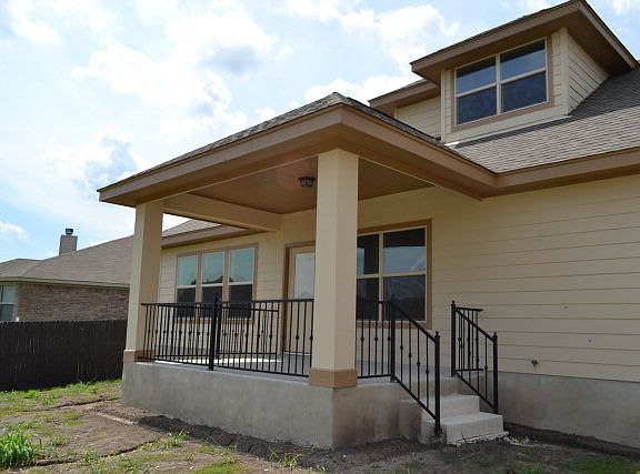 5th image of 1713 Sunspur Dr