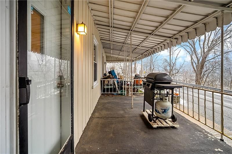 8 Wabash Ave, PA 15064 Zillow
