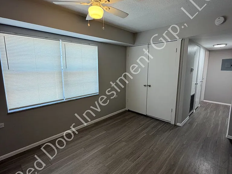 1 & 2 Bedrooms Available in Downtown St. Cloud — Photo 25