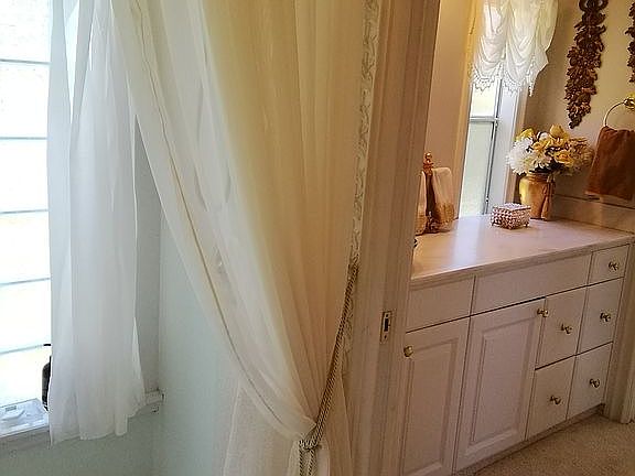 4th image of 26082 Princess Ln