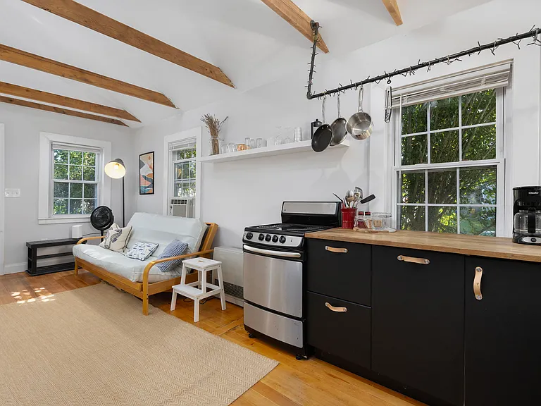 109 Allston Ave — Photo 14
