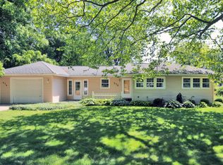 274 S 8th Ave, Fruitport, MI