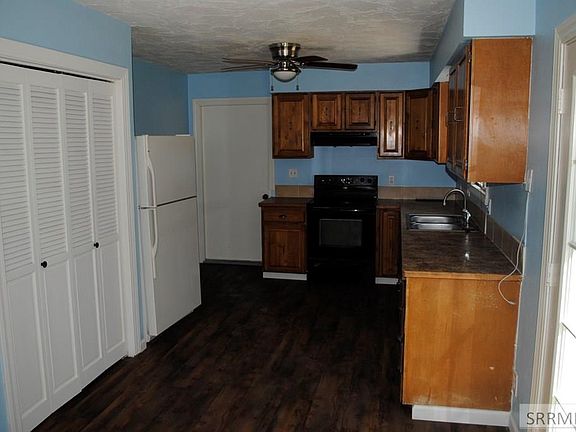 5th image of 605 Chad Dr