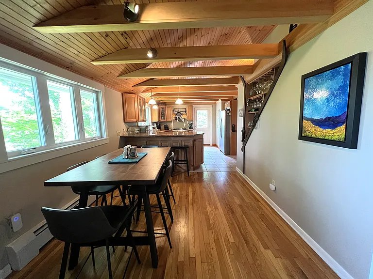 347 Stowe Hollow Rd — Photo 6