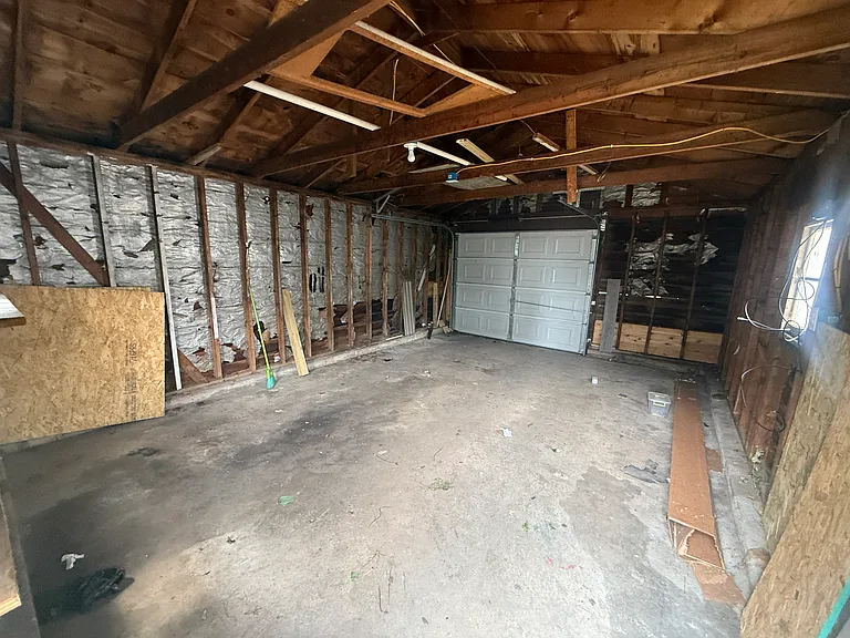 235 S Findlay St — Photo 28