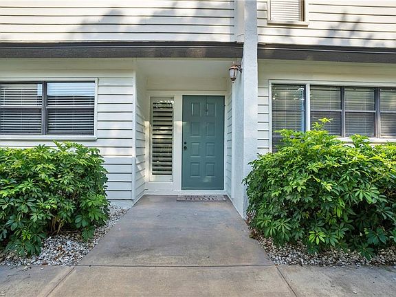 4th image of 16466 Timberlakes DR #102