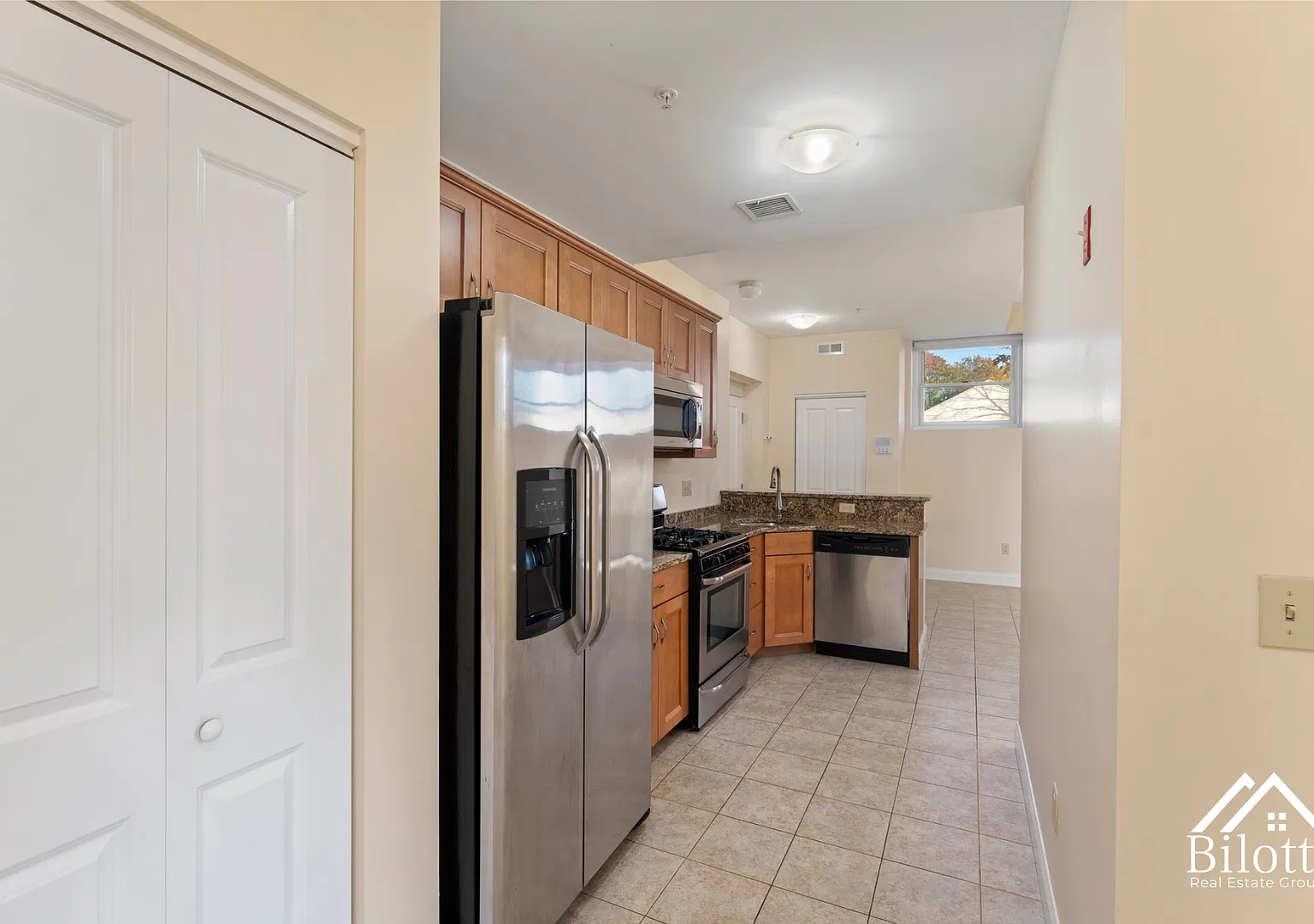 22 Clark Street — Photo 2