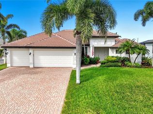1506 NW 37th Pl, Cape Coral, FL 33993