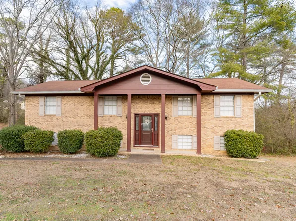2312 Green Forest Ln, Chattanooga, TN 37406