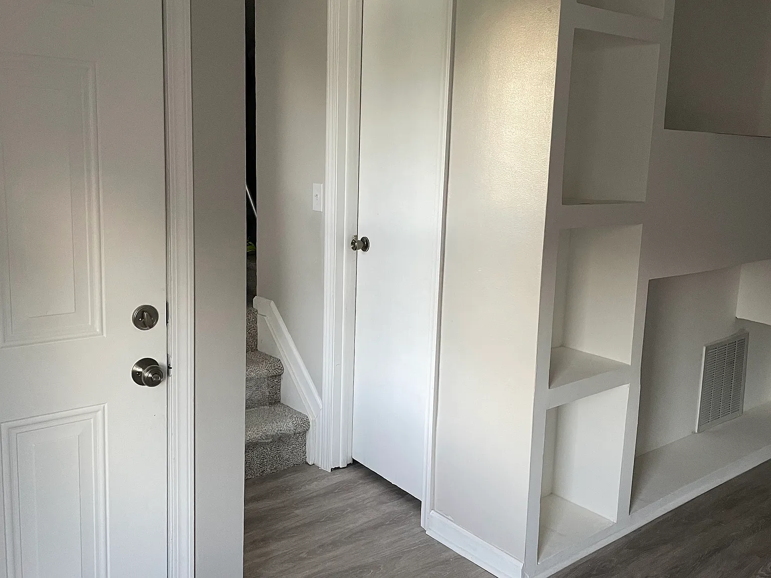 2 bed, 968 sqft, $1,400 — Photo 4
