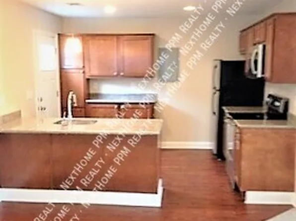 32 Wyoming St, Pittsburgh, PA