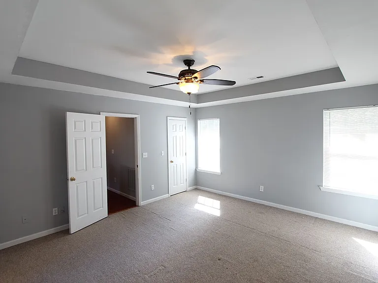 2813 Bridlewood Ter — Photo 16