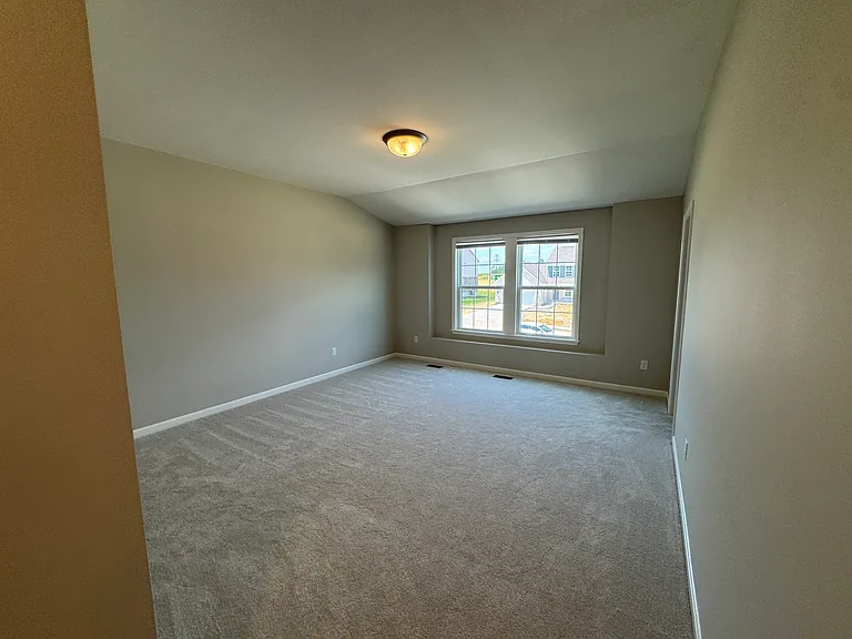 1404 Brookline Ct — Photo 12