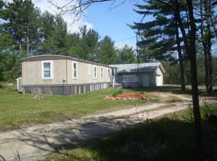 N4970 Sand Lake Rd, Plainfield, WI 54966