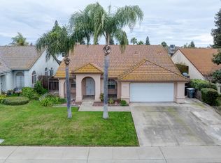 6054 Kasper Dr, Riverbank, CA 95367