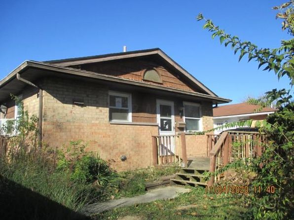 can i buy my parents foreclosed home
