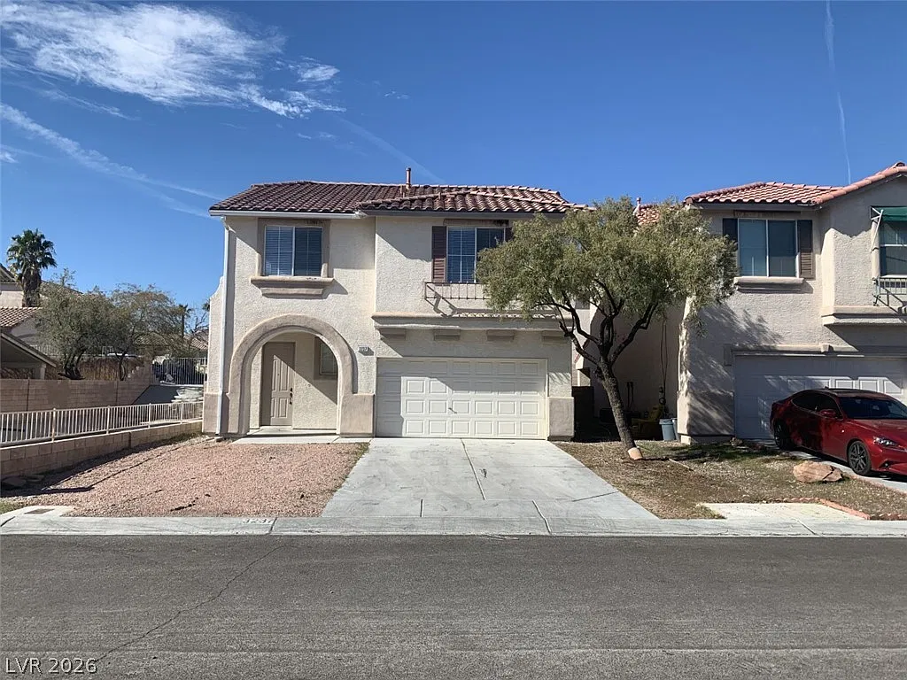 3 bed, 2.5 bath, 1595 sqft, $1,850 — Photo 1