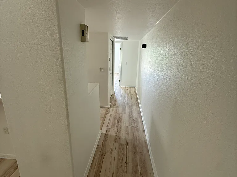 1678 W Dalehaven Cir — Photo 11
