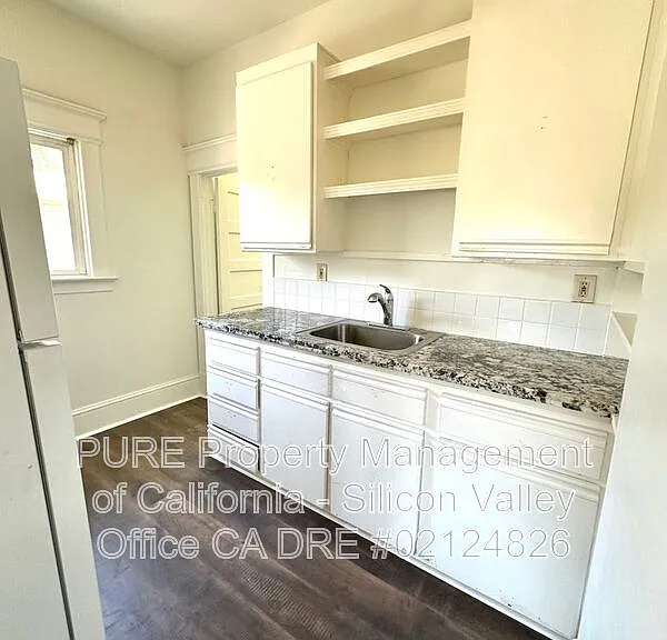373 Richmond Ave #2 — Photo 4