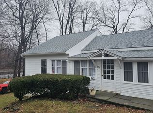102 Rose Street Ext, Niverville, NY 12130