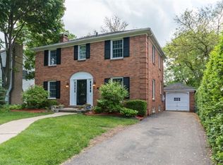 1718 Shadford Rd, Ann Arbor, MI 48104