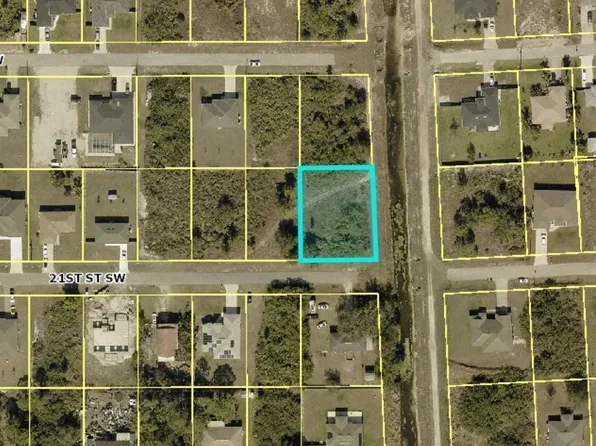 3700 21st St SW, Lehigh Acres, FL 33976