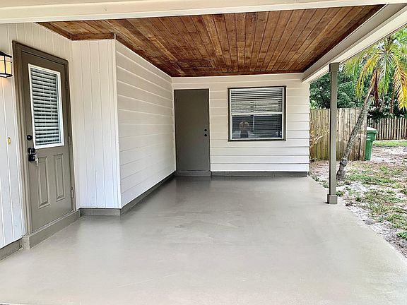 2nd image of 2774 Cheryle Ln